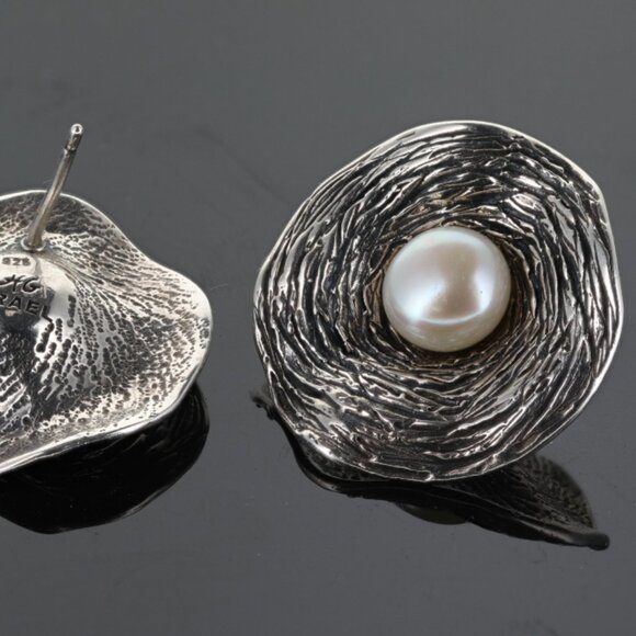 Designer Hagit Gorali Israel Sterling Silver 925 Pearl Abstract Circle Studs - Picture 2 of 4